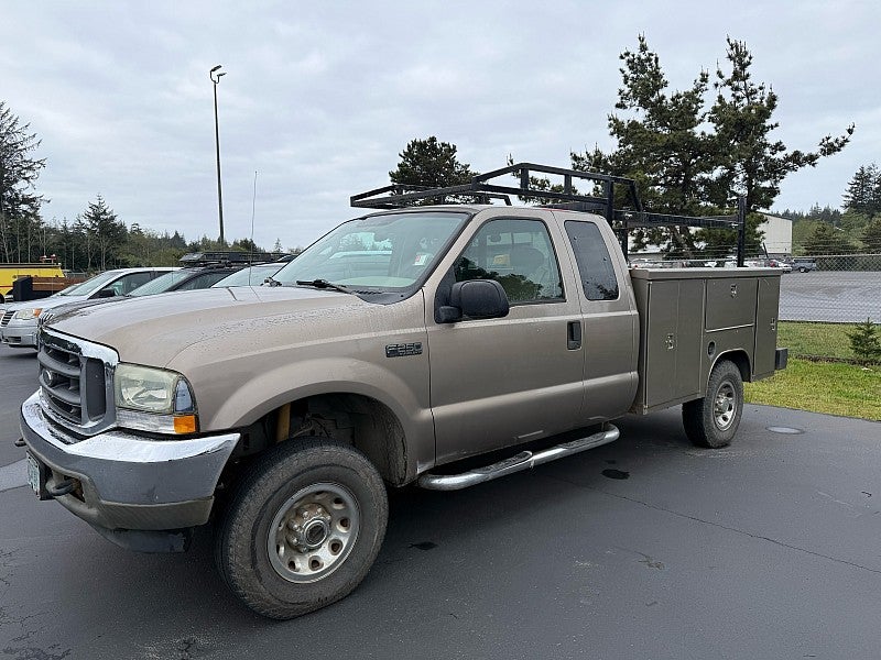 2004 Ford Super Duty F-250 XL