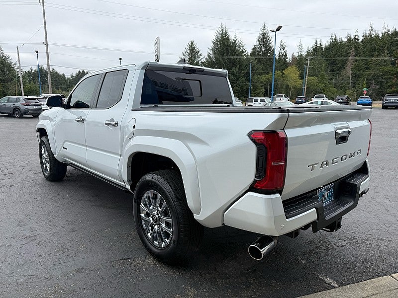 2024 Toyota Tacoma 4WD SR5